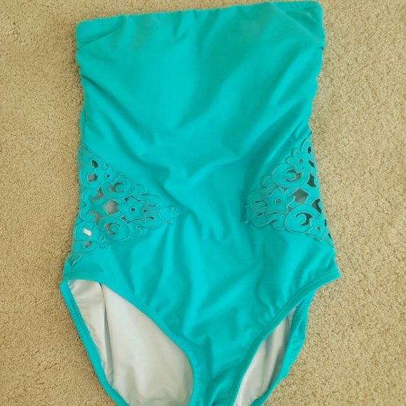 VENUS Swim Venus Aqua Applique Bandeau One Piece Swimwear Size 8